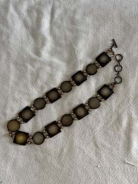 Liz Claiborne Alternating Square and Circle Disc Link Belt